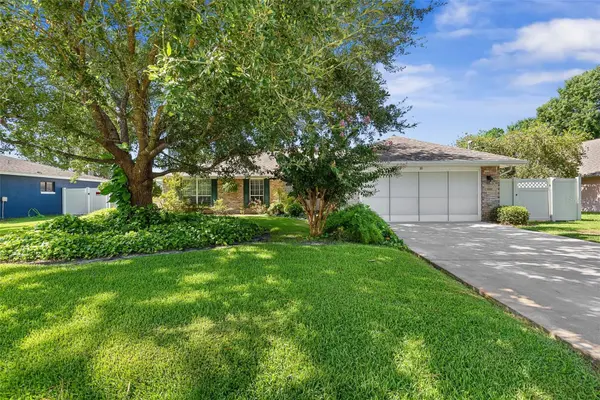 18 WOODSTON LN, Palm Coast, FL 32164