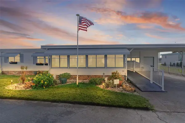 20 CAPTAINS PT, Fruitland Park, FL 34731