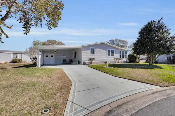 1625 PINEHURST DR, Lady Lake, FL 32159