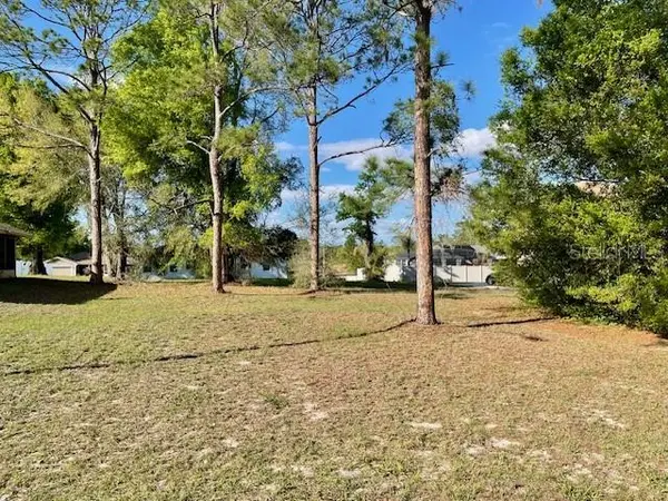 HIGHLAND TRL, Lady Lake, FL 32159