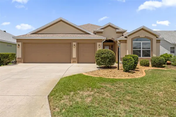 897 FOLKSTONE WAY, The Villages, FL 32162