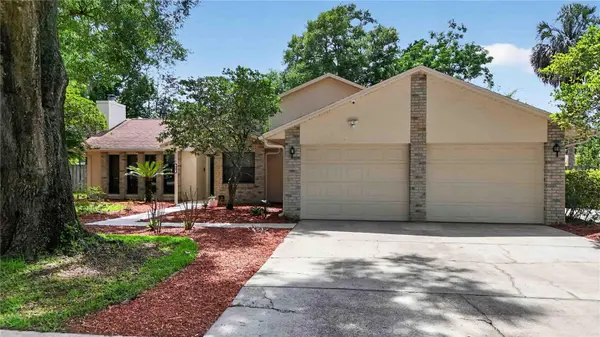 207 PINECREST RD, Mount Dora, FL 32757