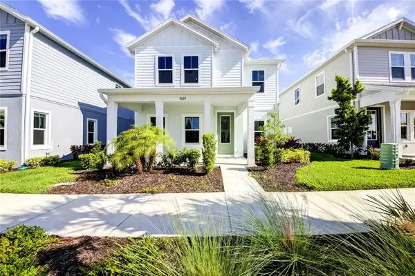 144 THORNE LN, Sarasota, FL 34240