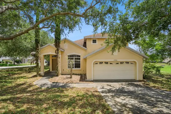 13048 BAYBROOK LN, Clermont, FL 34711