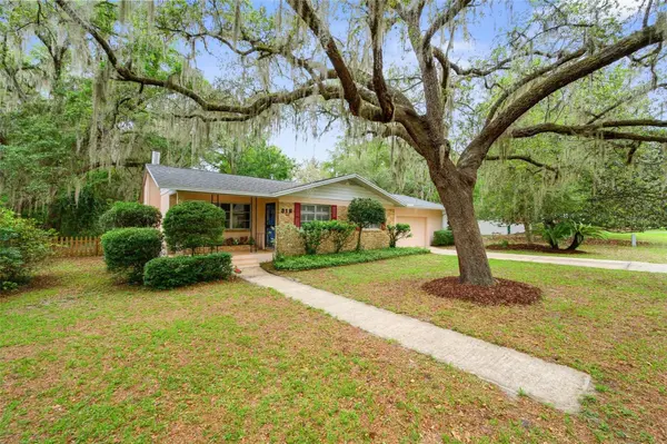 318 SW 40TH TER, Gainesville, FL 32607