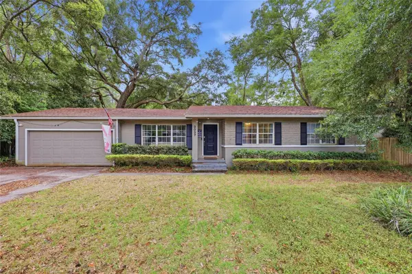 3037 NW 1ST AVE, Gainesville, FL 32607