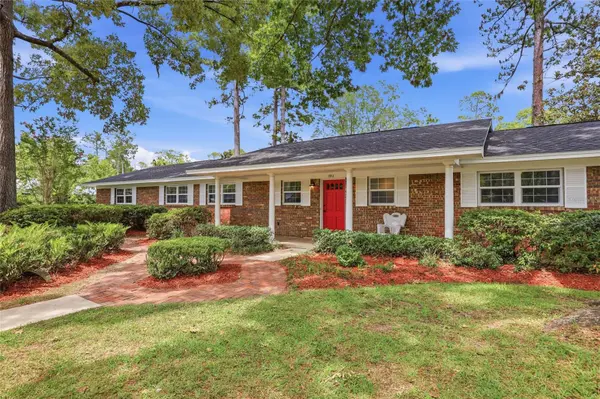 1911 NW 22ND DR, Gainesville, FL 32605