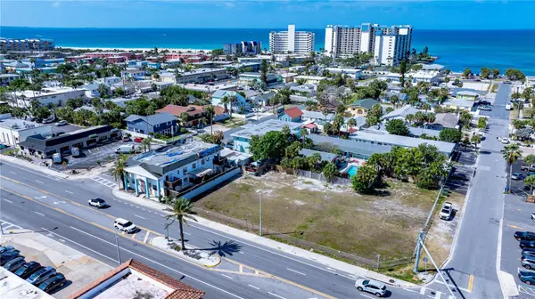 7210 GULF BLVD, St Petersburg, FL 33706