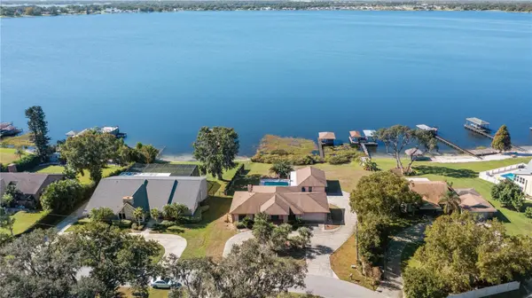 510 HILLSIDE DR, Auburndale, FL 33823