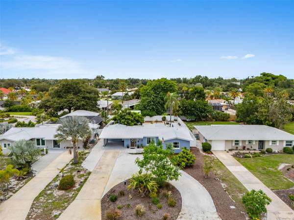 242 PIAZZA DI LUNA, Venice, FL 34285