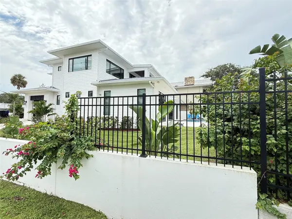 101 DUE EAST ST, New Smyrna Beach, FL 32169