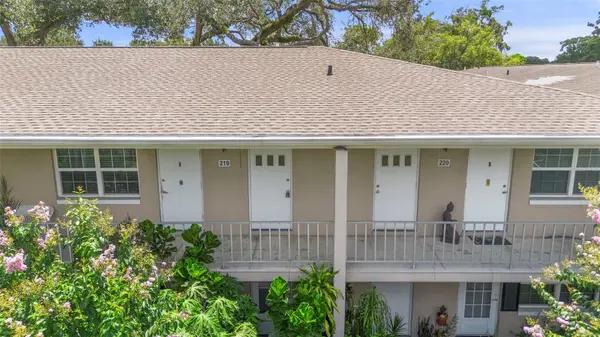 2500 LEE RD #219, Winter Park, FL 32789