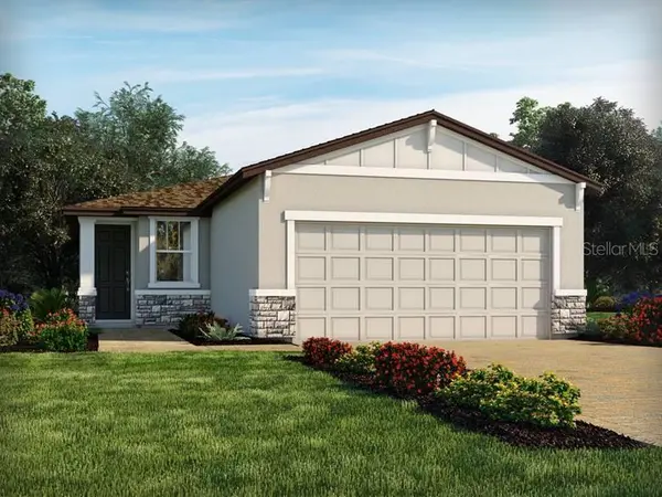835 SUNSHOWER DR, Lady Lake, FL 32159