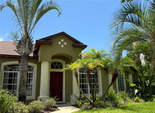 4920 E LAKE COVE BLVD, St Cloud, FL 34771