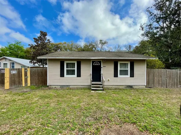 2890 AVALONA DR, Sanford, FL 32773