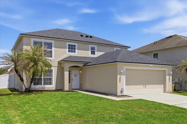 2126 BLACKSTONE LANDING DR, Kissimmee, FL 34758