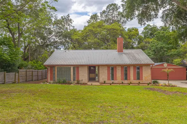 205 ANGELES RD, Debary, FL 32713