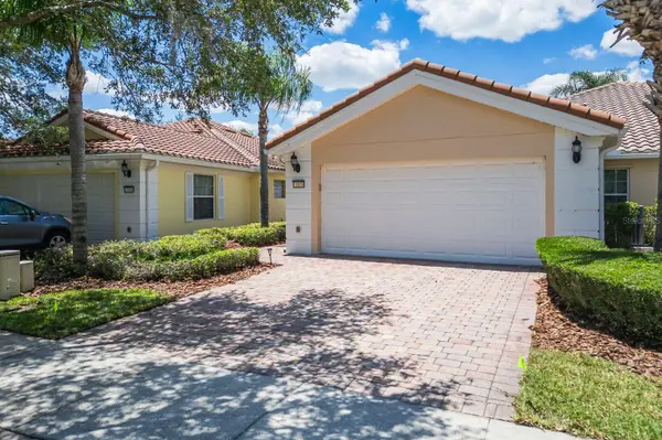 11830 ISELLE DR, Orlando, FL 32827