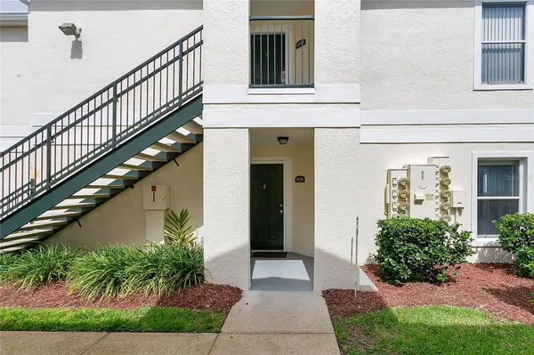 8810 GRAND PALMS CIR #A, Kissimmee, FL 34747