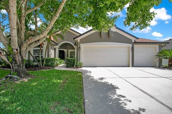 2405 BLOSSOMWOOD DR, Oviedo, FL 32765