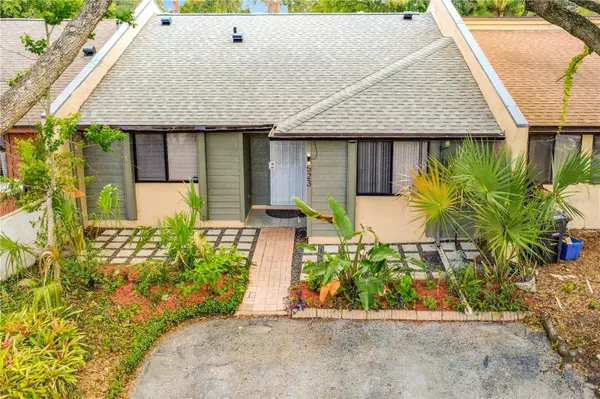 523 DERBY DR, Altamonte Springs, FL 32714