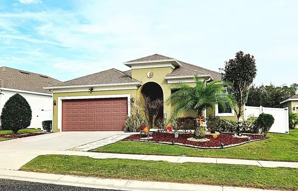 1231 MERION DR, Mount Dora, FL 32757