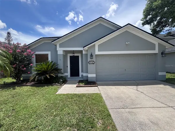 1045 KELSEY AVE, Oviedo, FL 32765