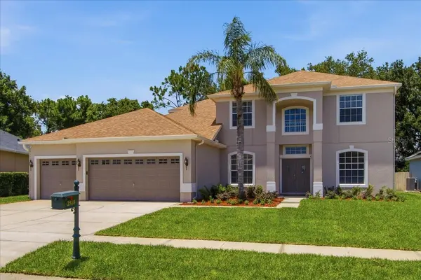 2518 TREYMORE DR, Orlando, FL 32825