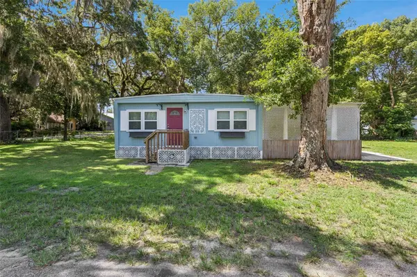 13478 SE 122ND PL, Ocklawaha, FL 32179