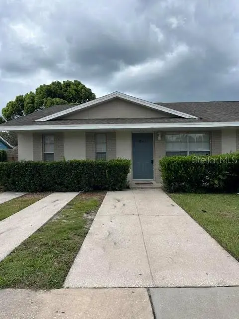 8106 WOODDUCK DR, Orlando, FL 32825