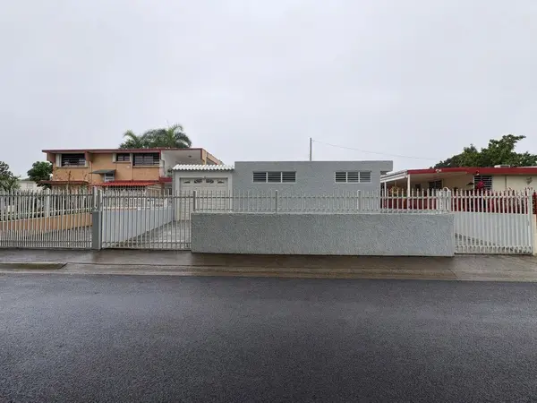 198 LOS PICACHOS, LA CUMBRE DEV., San Juan, PR 00926