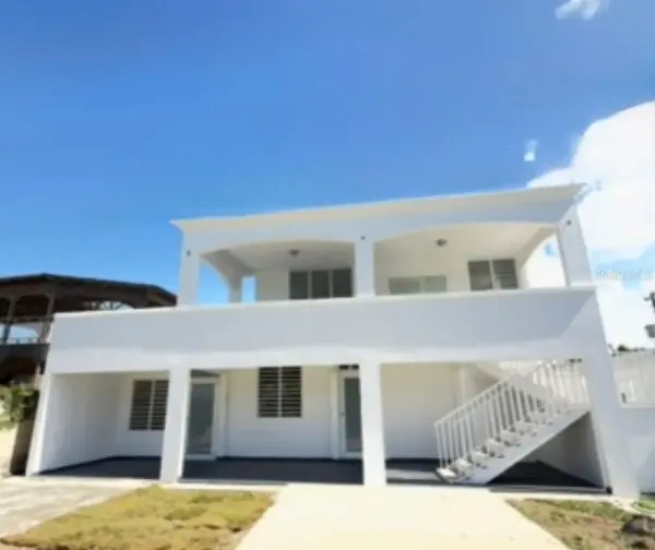 Calle 10 ISLOTE II PARCELA 219,  Arecibo,  PR 00612