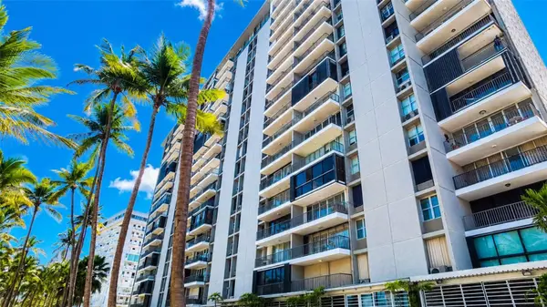 4745 AVE ISLA VERDE #4-D, Carolina, PR 00979