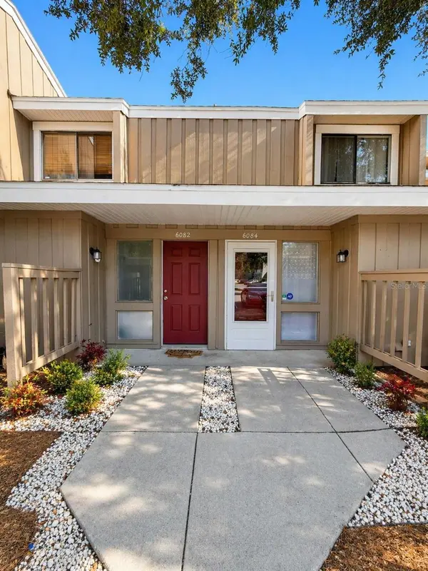 6082 PEREGRINE AVE #D11, Orlando, FL 32819