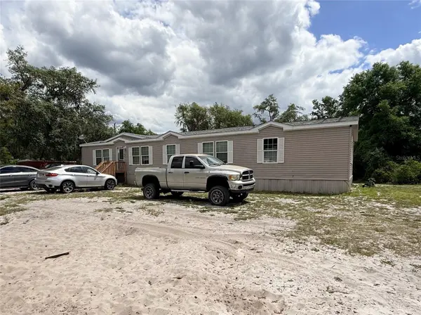 21520 SE 147TH LN, Umatilla, FL 32784