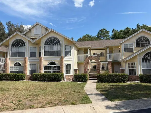 5017 LAGUNA BAY CIR #97, Kissimmee, FL 34746