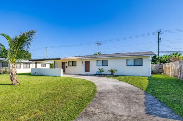 932 GLENMORE CIR, Melbourne, FL 32901