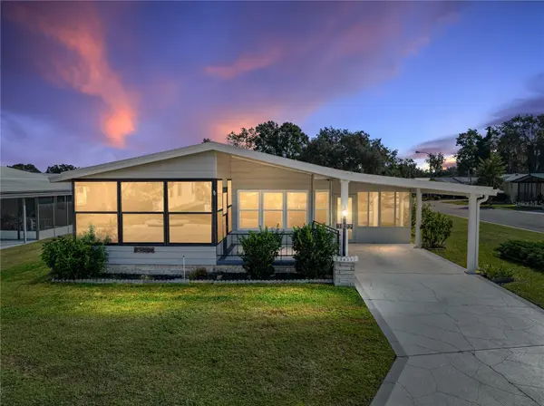 3822 DAMIAN DR, Zephyrhills, FL 33541
