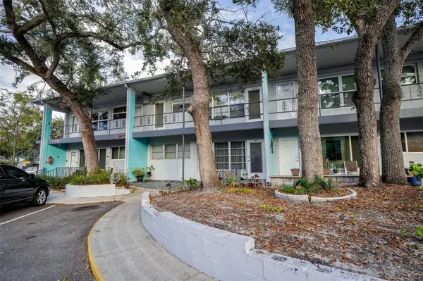 4151 55TH WAY N #1058, Kenneth City, FL 33709