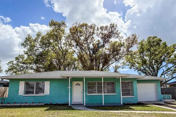 5236 32ND TER N, St Petersburg, FL 33710