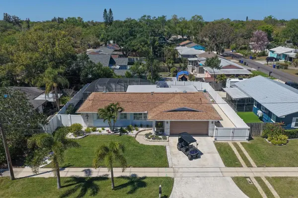 140 HIGHLAND AVE, Dunedin, FL 34698