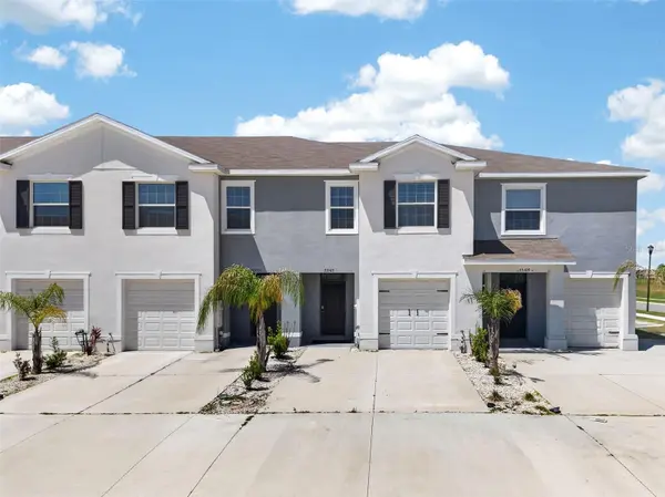 33105 MAJOR OAK DR, Wesley Chapel, FL 33545