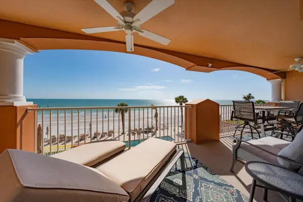 16326 GULF BLVD #206, Redington Beach, FL 33708