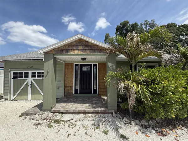 2722 9TH AVE W, Bradenton, FL 34205