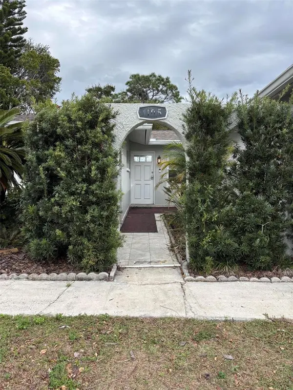 1105 AMBLE LN, Clearwater, FL 33755