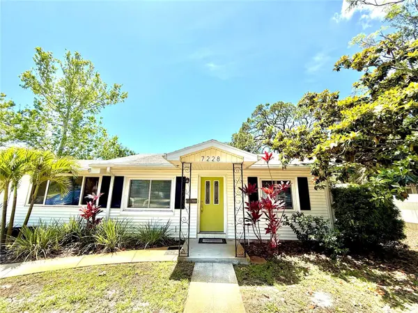 7228 6TH AVE N, St Petersburg, FL 33710