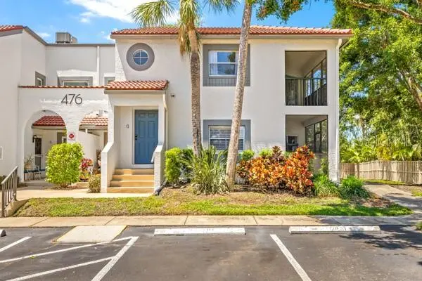 476 SANTA CRUZ PL NE #C, St Petersburg, FL 33703