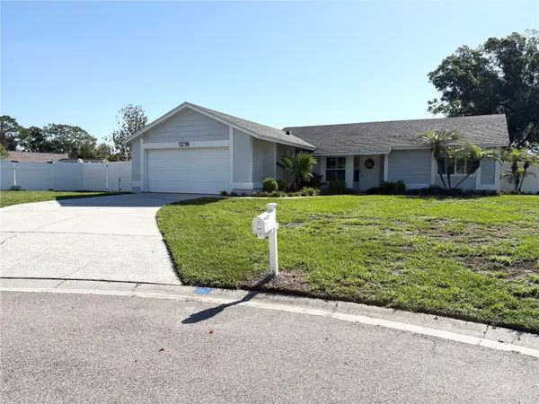 1216 CHESTNUT CT, Plant City, FL 33563