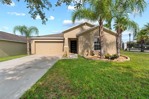 3622 KEARSNEY ABBEY CIR, Dover, FL 33527