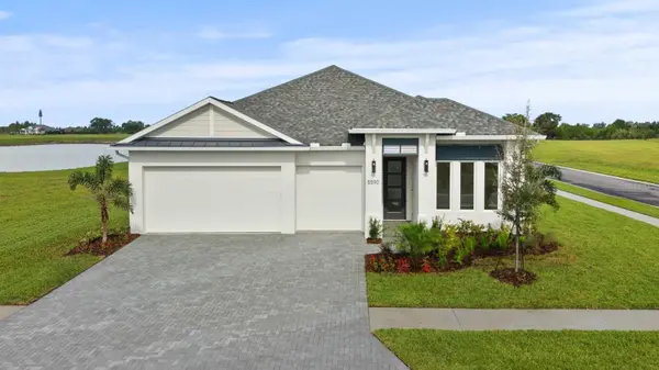 5590 VIBRANT VINE DR, Wimauma, FL 33598